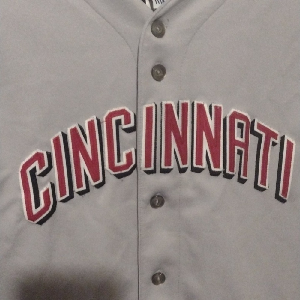 VINTAGE Majestic Cincinnati Reds jersey XL boys or women's small - Picture 3 of 8